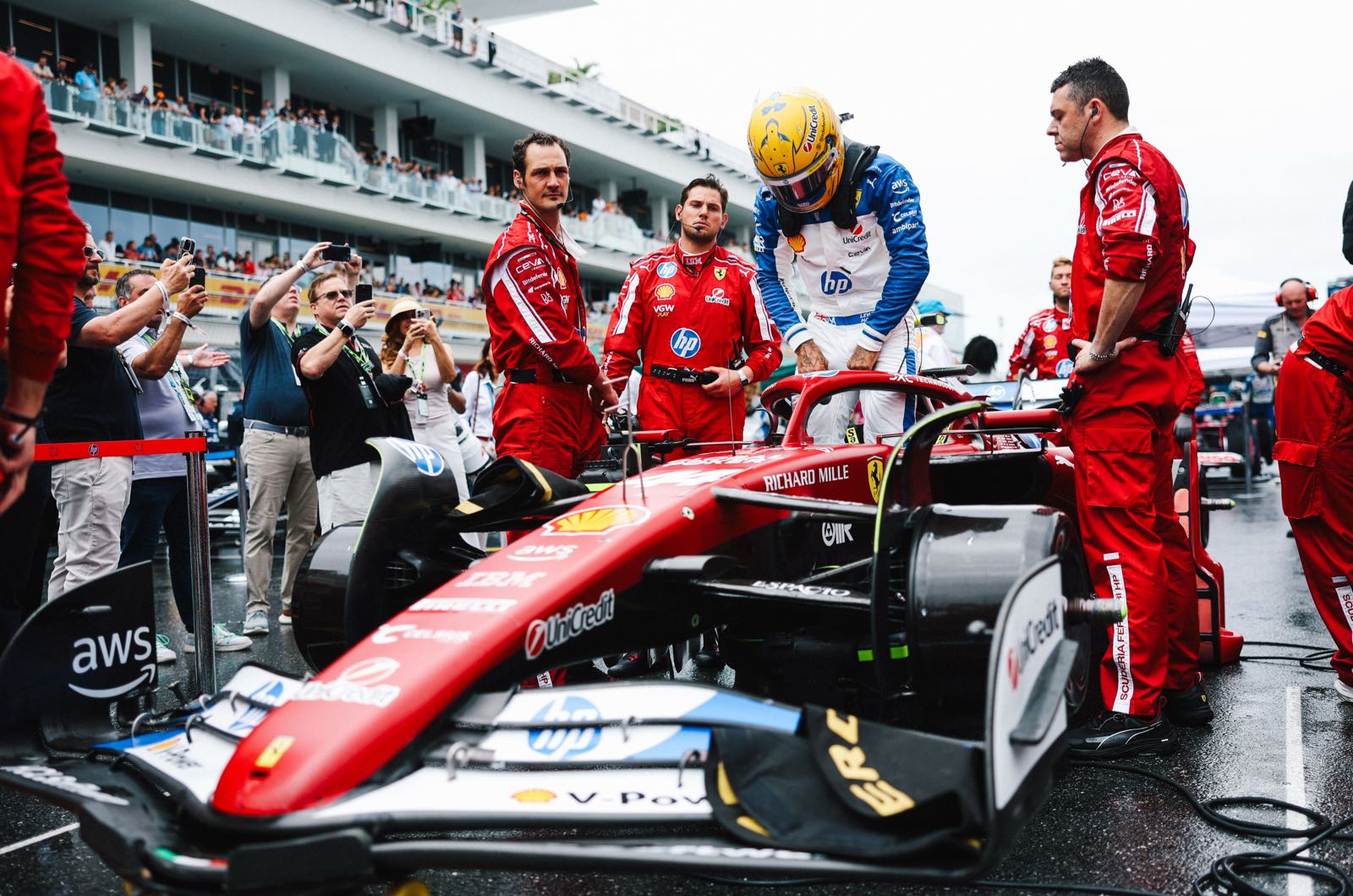 Ferrari removes Hamilton engineer
