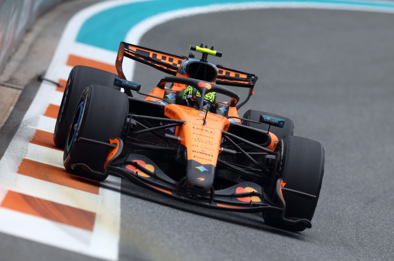 McLaren could build own F1 engine under V8 revival plan