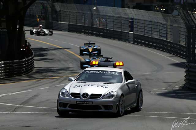 The FIA alters Safety Car rules