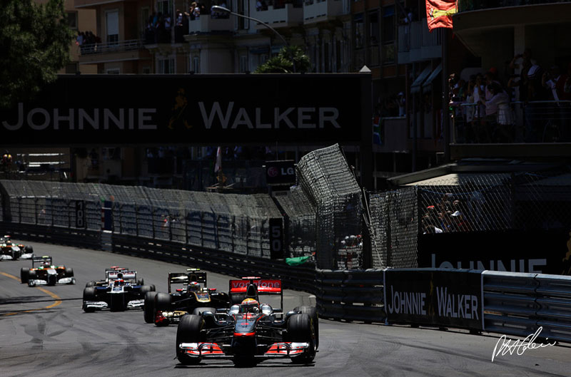 Disgruntled Hamilton escapes meaningful penalty