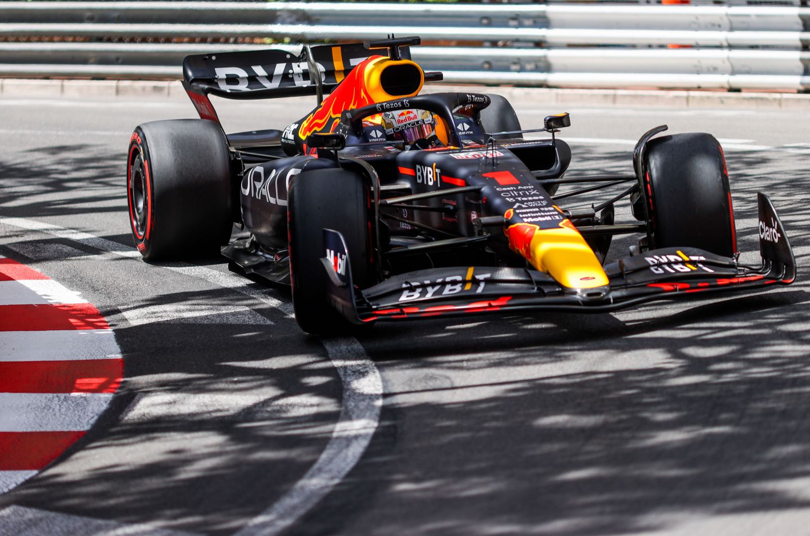 Verstappen's manager slams salary cap idea