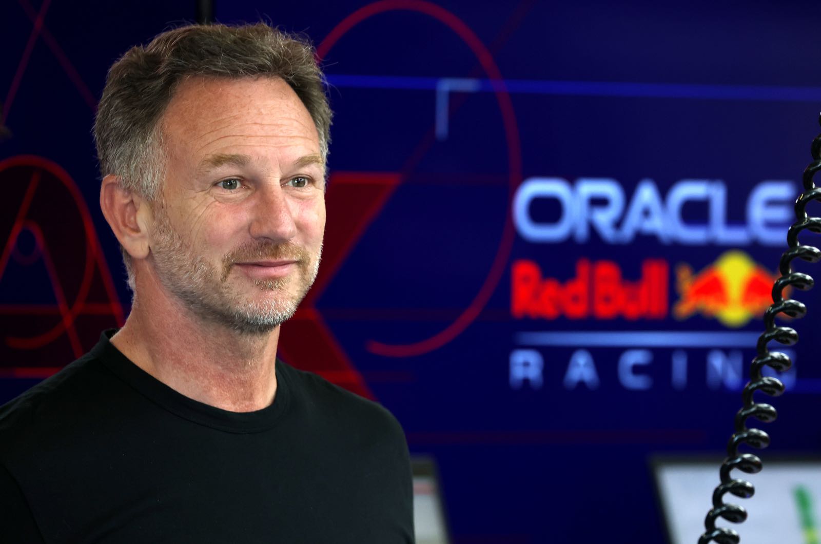Ferrari tried to poach Horner a few weeks ago