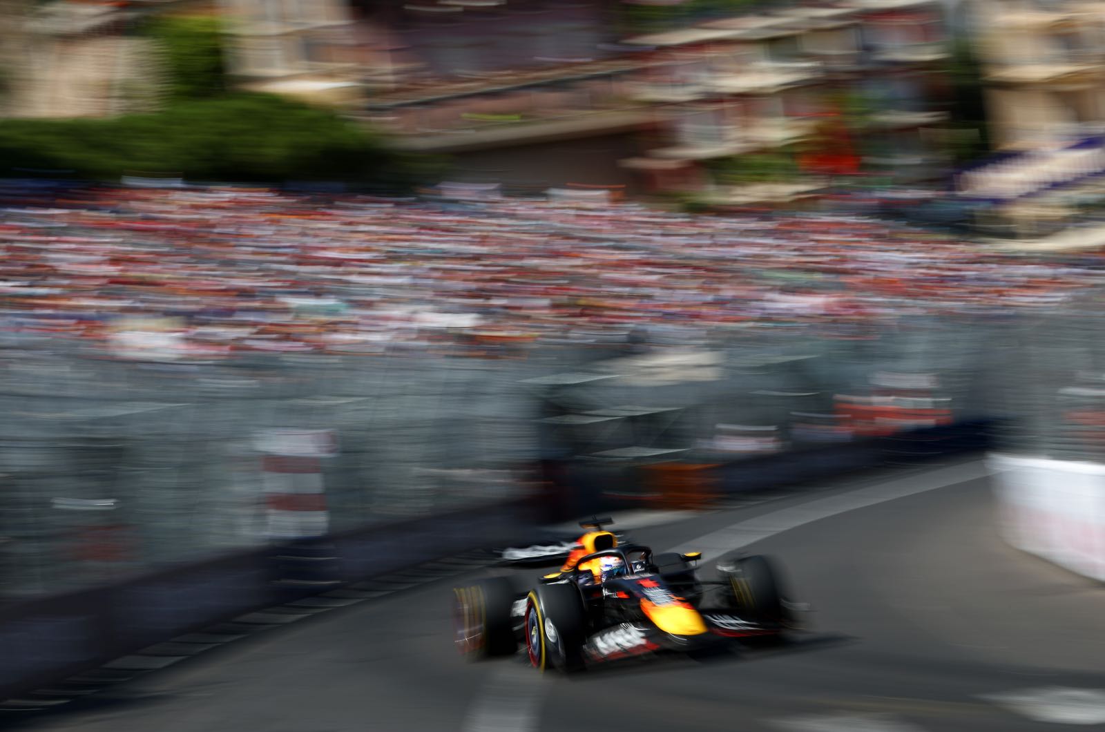 Verstappen hopes flexi-clampdown helps Red Bull