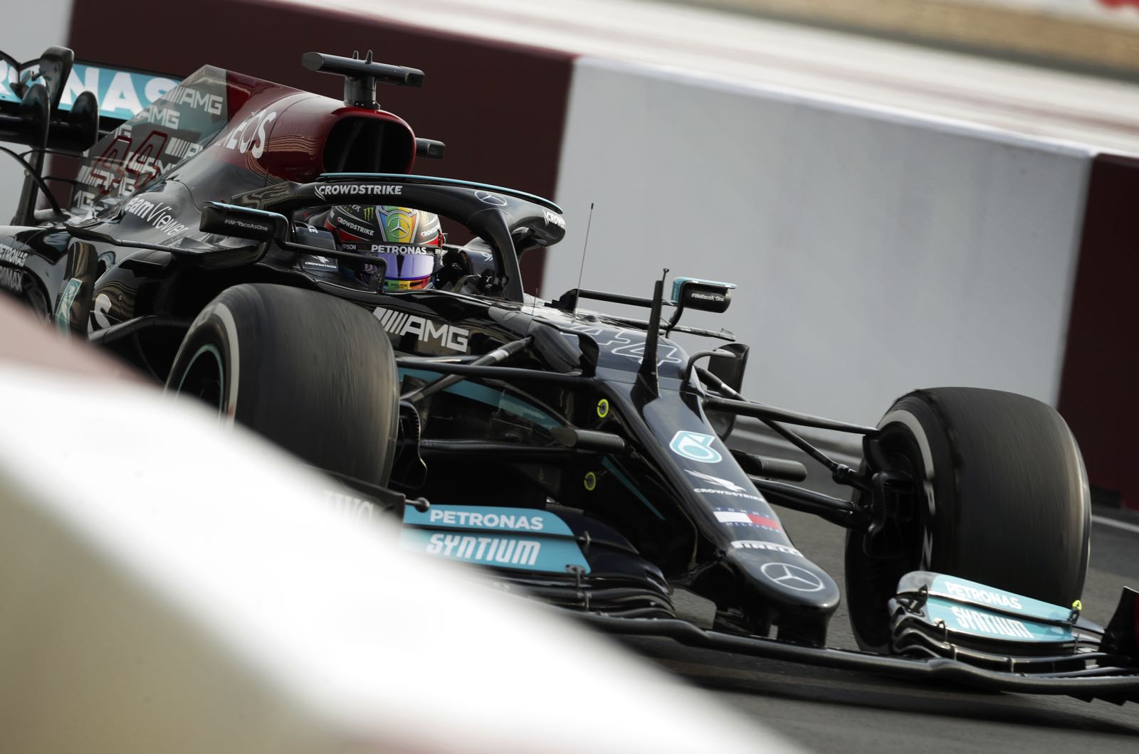 Illegal Mercedes chatter must stop says van de Grint