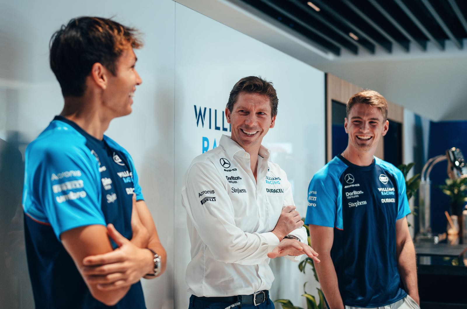 Vowles returns to racing in Abu Dhabi