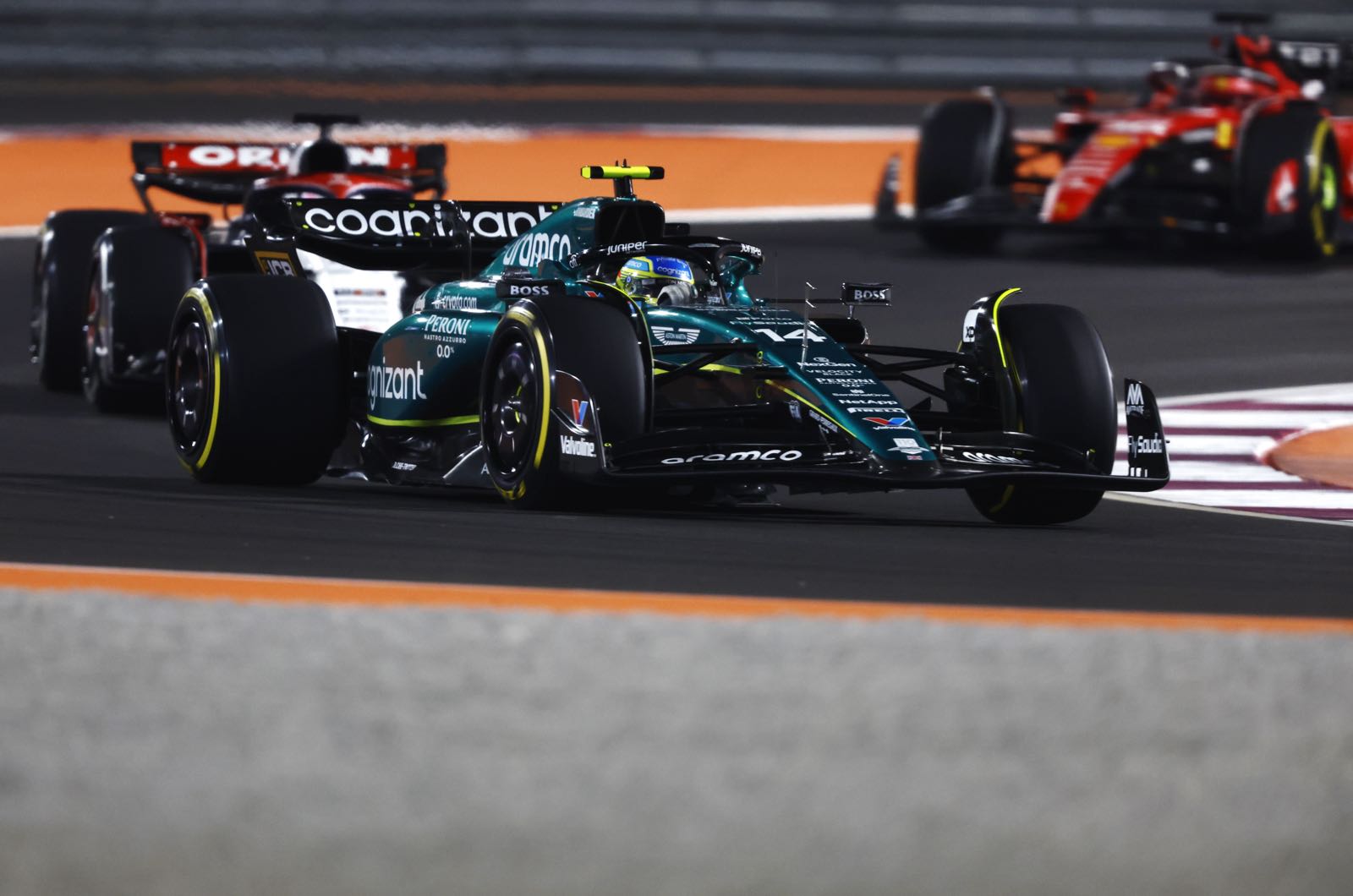 Alonso denies Aston Martin developments failing