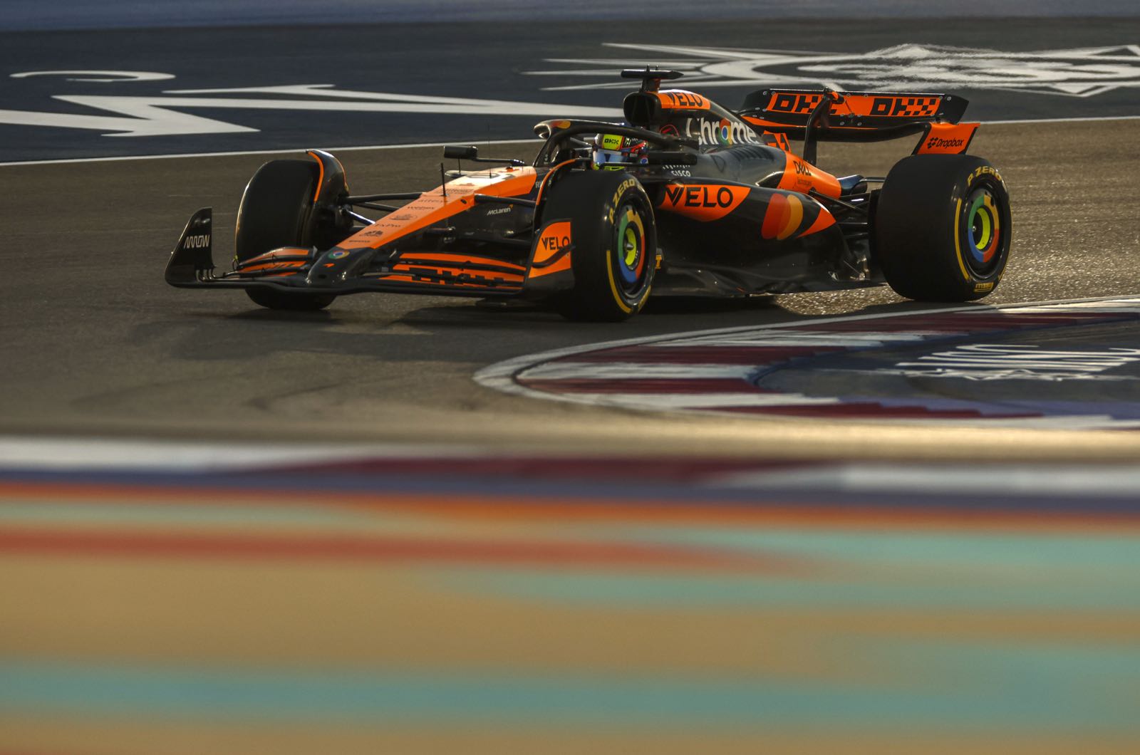 Sprint Race Report - Piastri handed McLaren 1-2