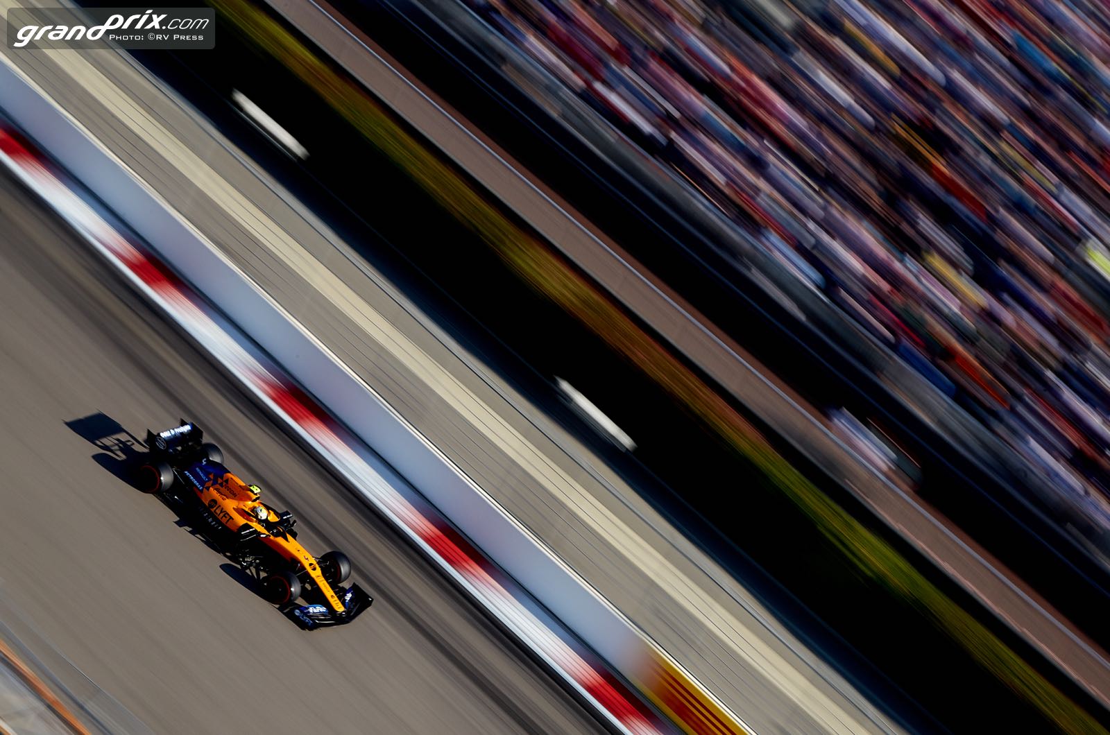 McLaren could sell 30 percent team stake?