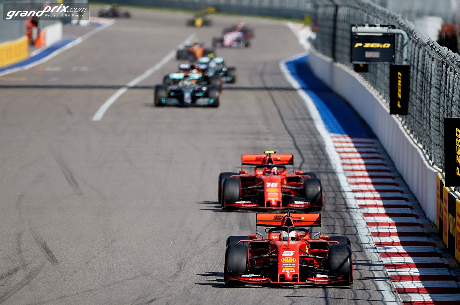 Leclerc wants title battle with Vettel in 2020