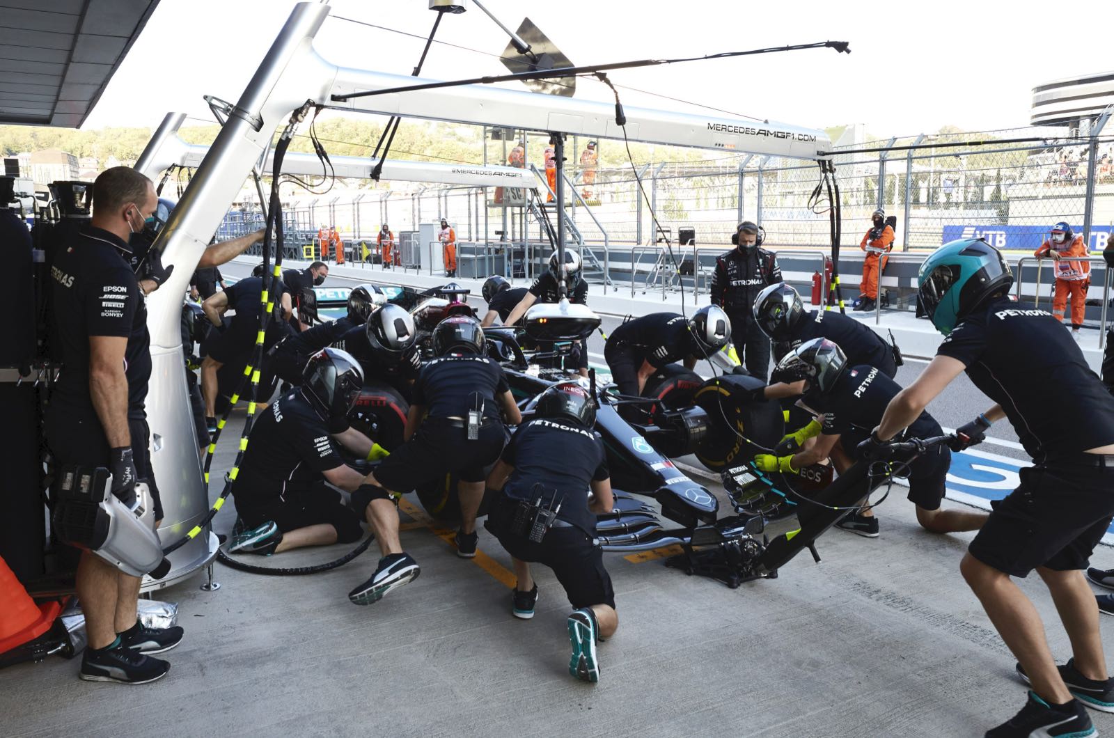 Hamilton admits concern about team covid case