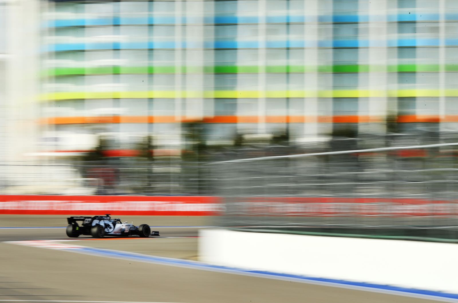 2021 negotiations to begin soon says Kvyat