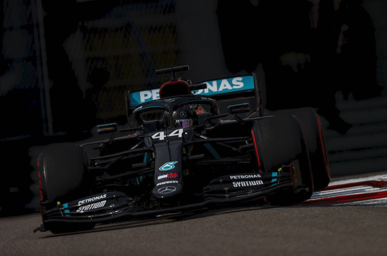 Experts split over Hamilton's F1 greatness