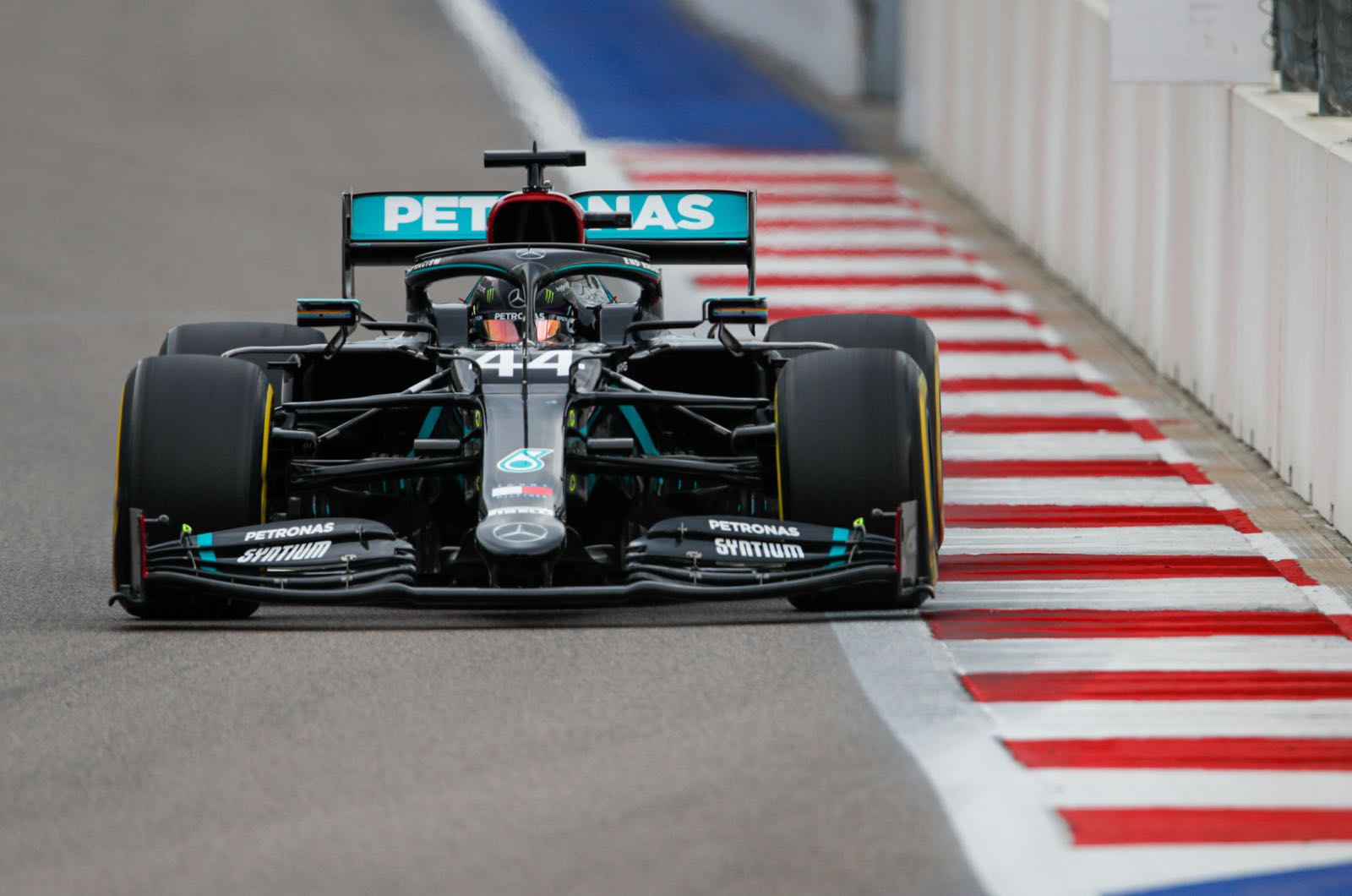 Steward Salo admits Hamilton penalties harsh