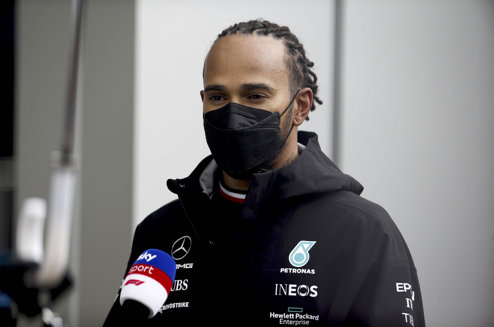 Ferrari talks didn't last long says Hamilton