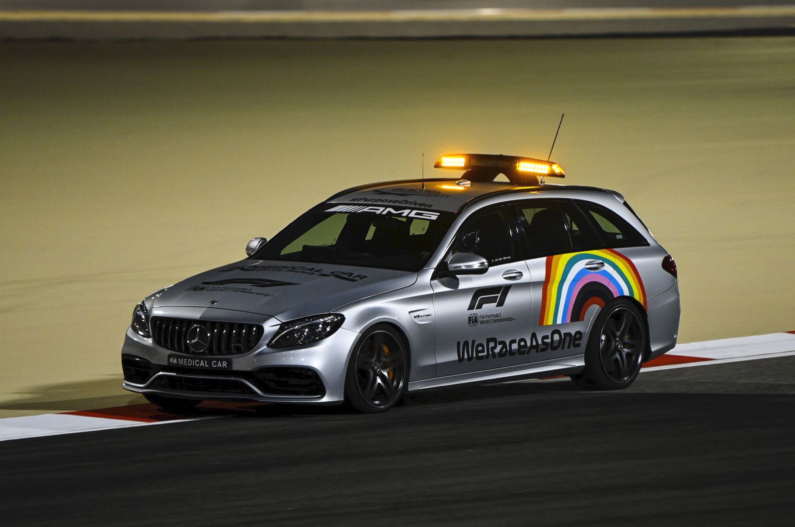 F1 medical driver could lose job over vaccine stance