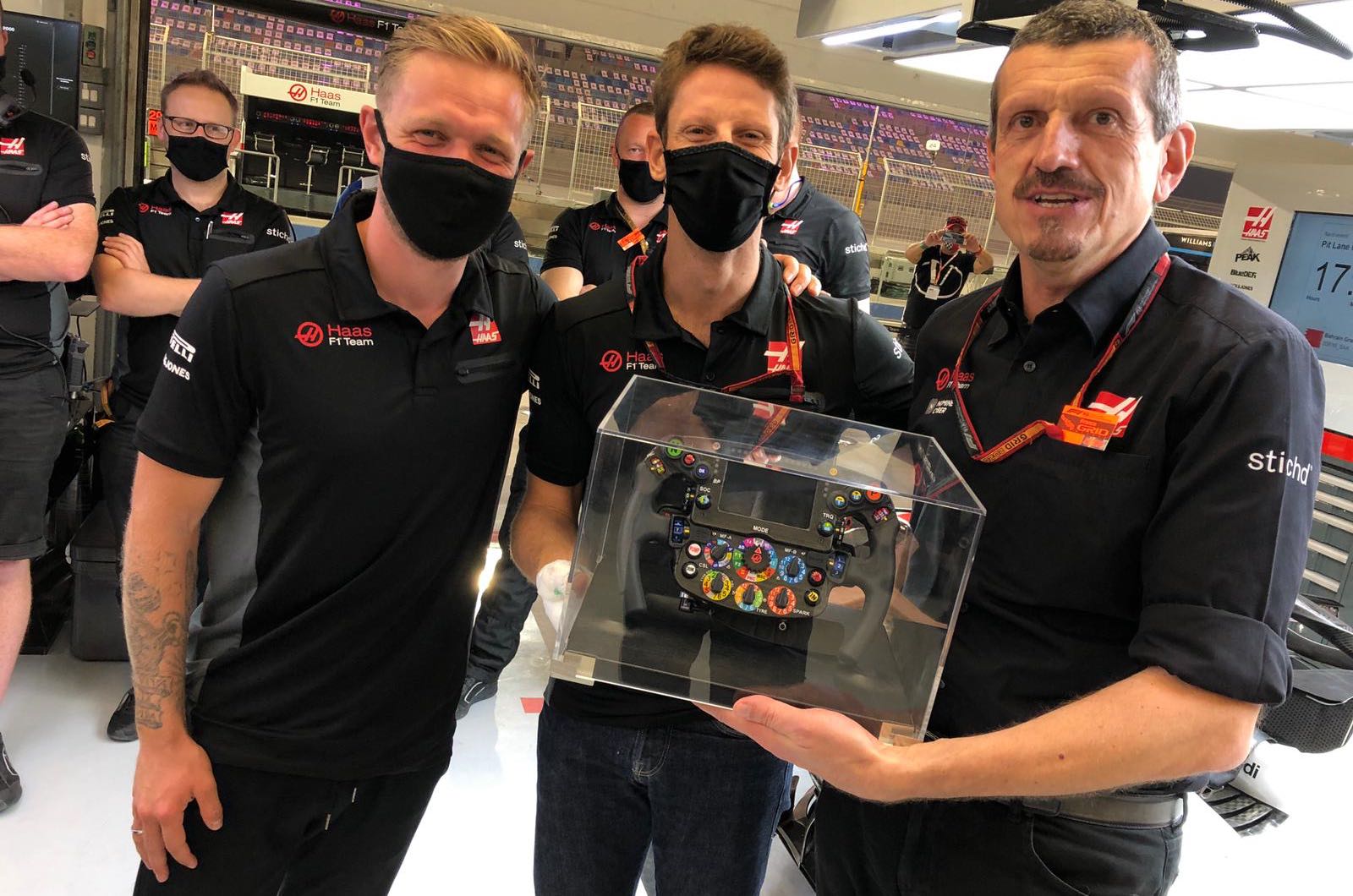 Grosjean to undergo surgery on left hand