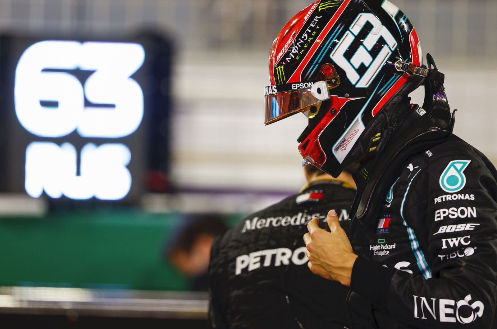 Replacing Bottas with Russell not realistic says Wolff