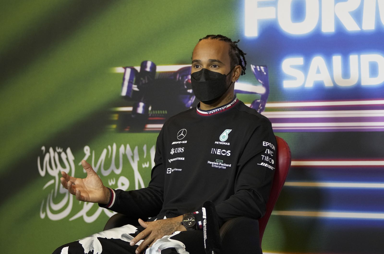Hamilton not involved in axed Mercedes sponsorship