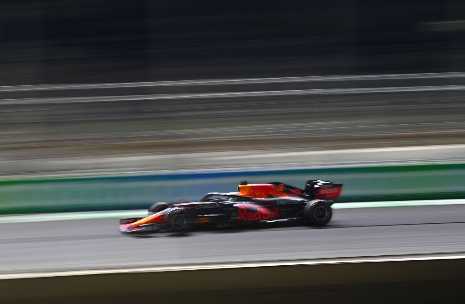 Verstappen title win better for F1 says Villeneuve