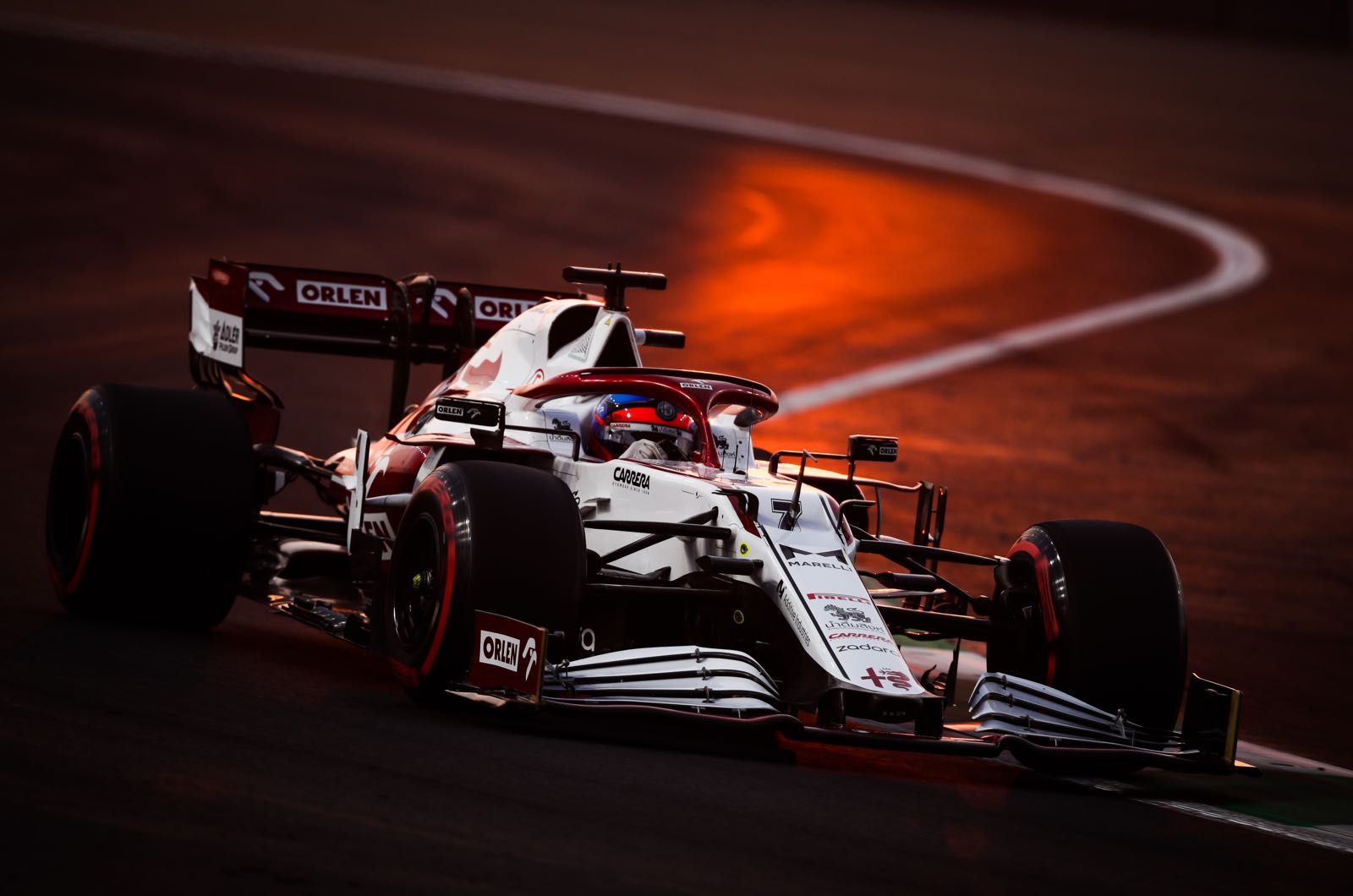 Vasseur hits out at departing Alfa-Sauber chairman