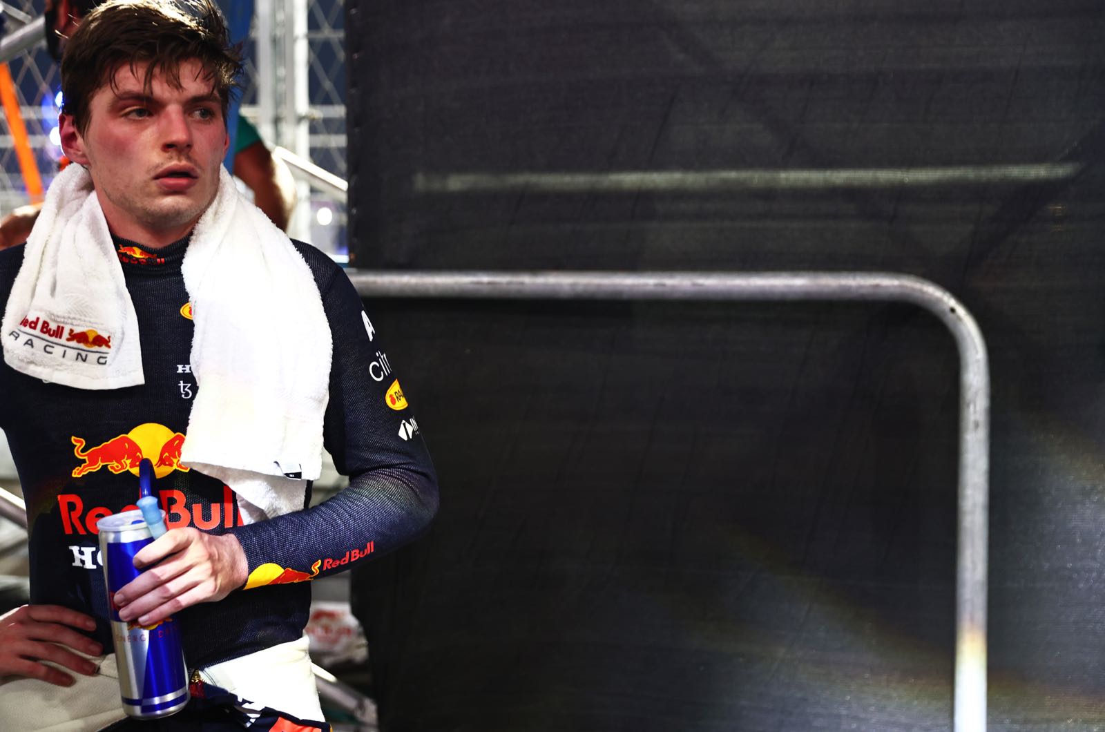 Borderline Verstappen still deserves 2021 title?