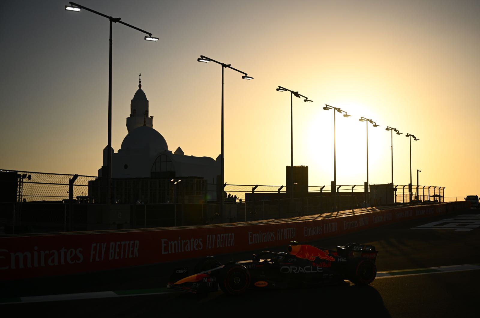F1 to confirm Saudi Arabia GP contract safe