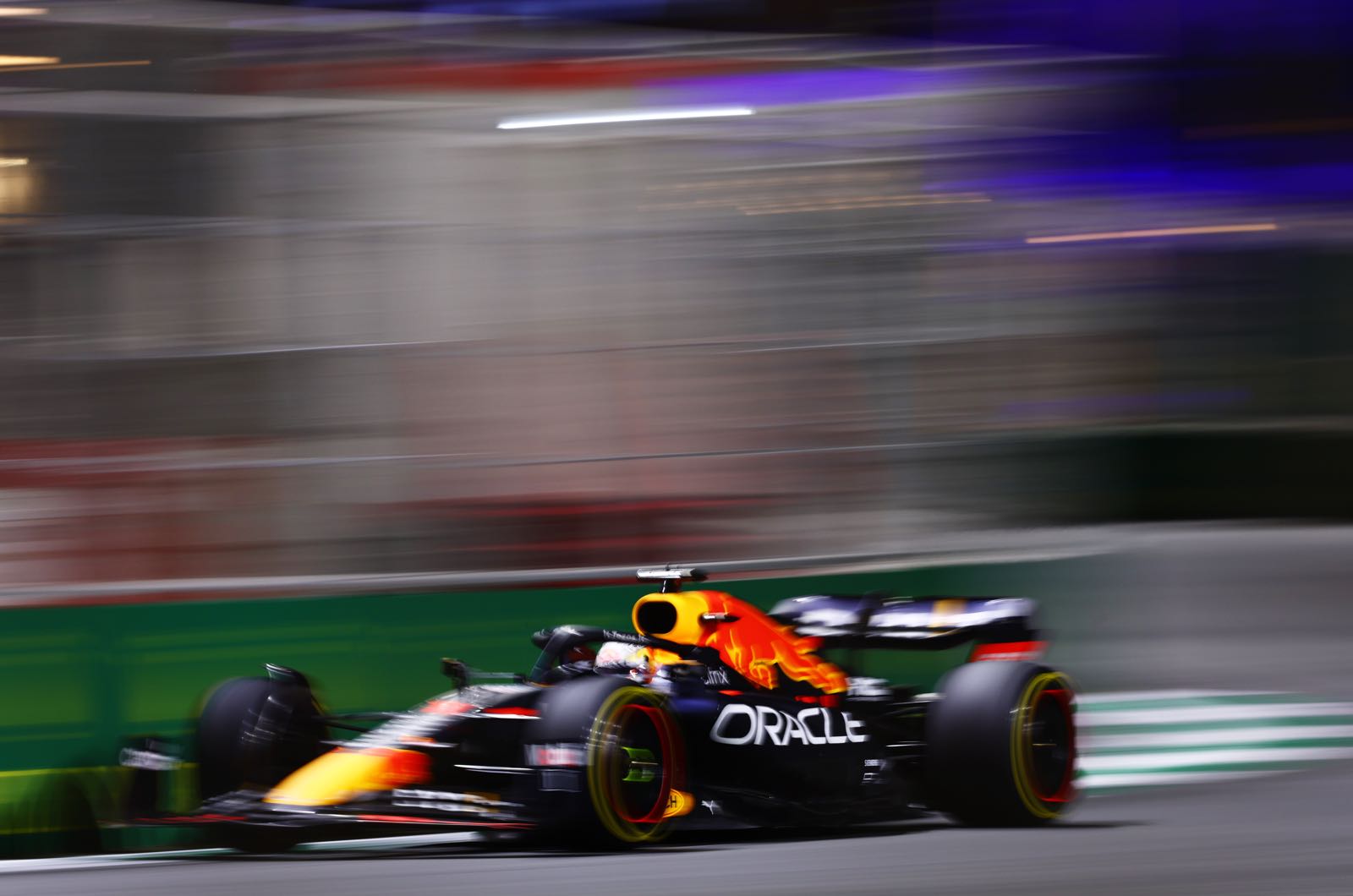 Red Bull set to race much lighter car