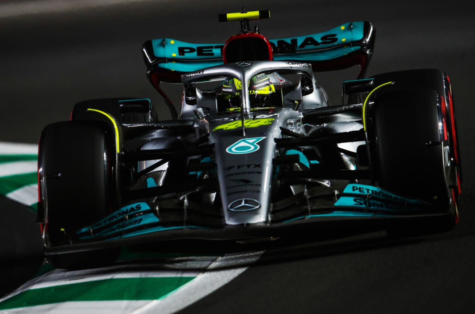 Hamilton can't wait to leave Saudi Arabia