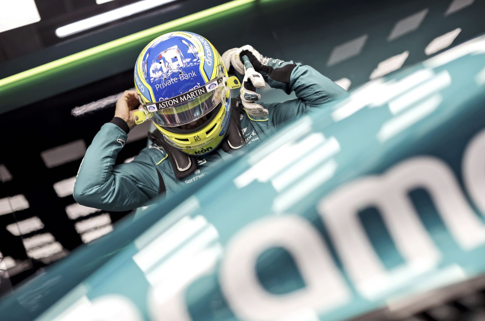 Alonso nothing like Vettel at Aston says Briatore
