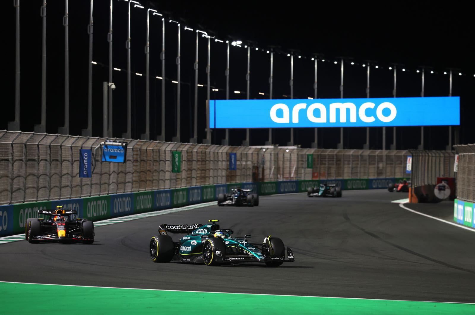 Alonso hoping for hot environment at Red Bull