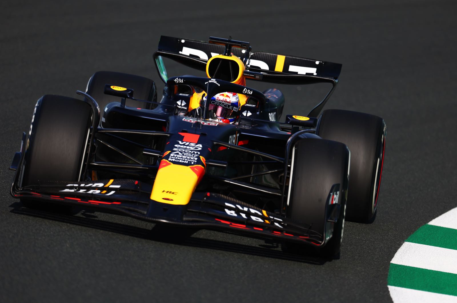 Practice 3 Report - Leclerc on top of tight field