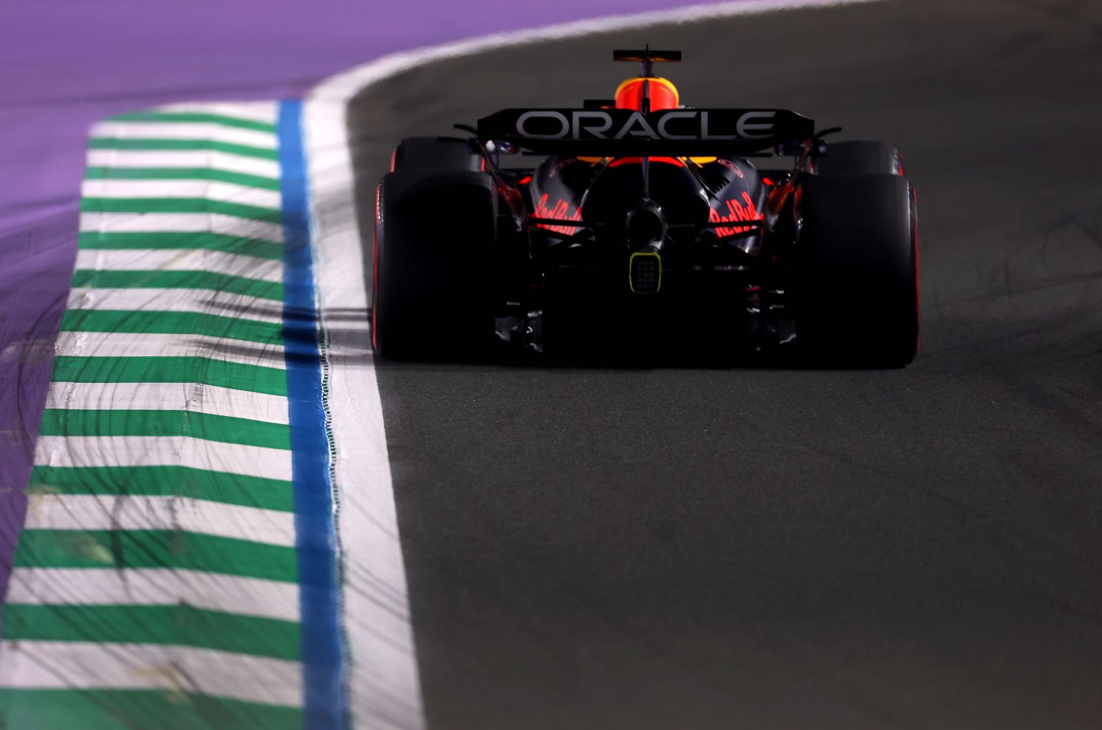 Red Bull could stick with Honda in 2026?