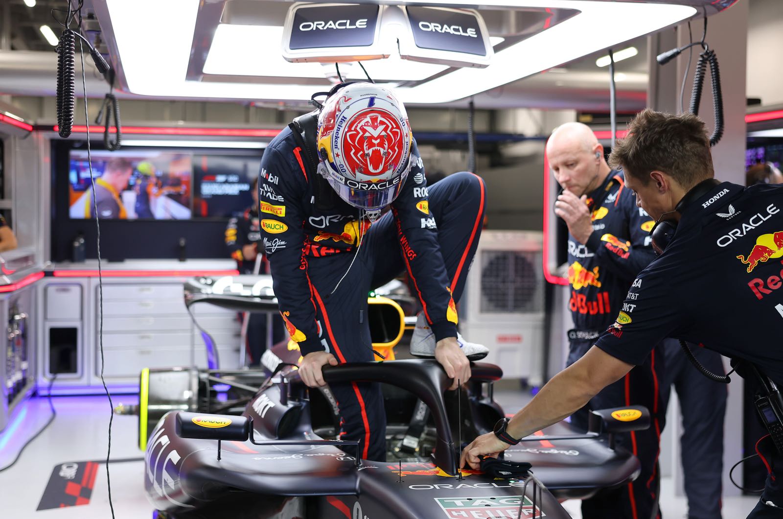 Sabbatical, or F1 retirement, tipped for Verstappen
