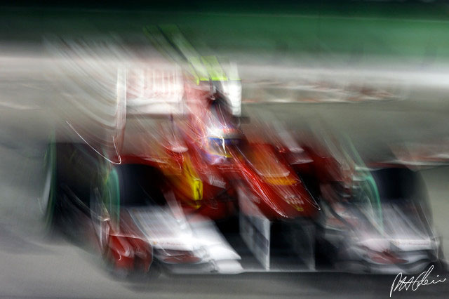 Qualifying Report - Alonso grabs Singapore pole