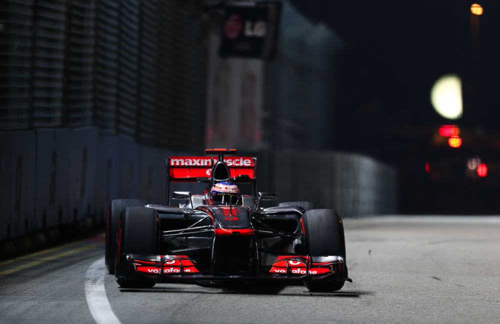 Qualifying Report - Hamilton takes decisive Singapore pole
