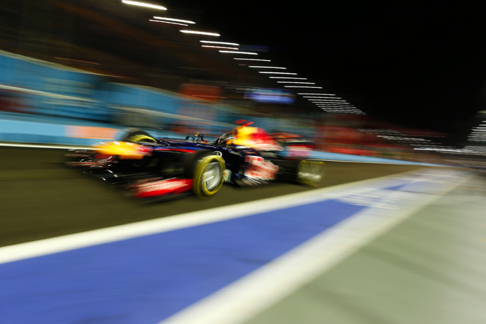 Practice 1 Report - Vettel quickest in first Singapore session