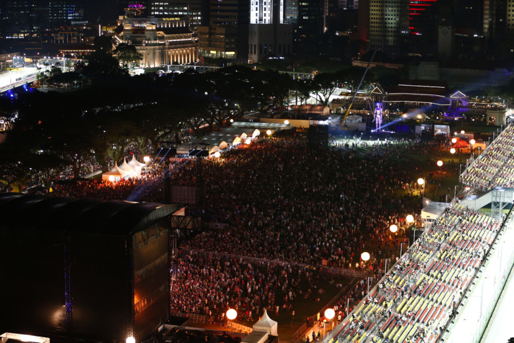 Singapore inks new deal until 2017