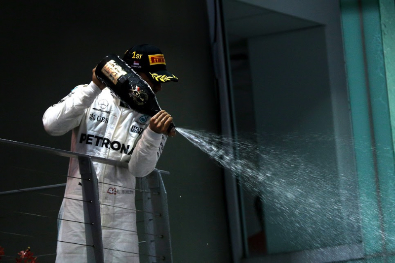Race Notes - Hamilton wins at Singapore