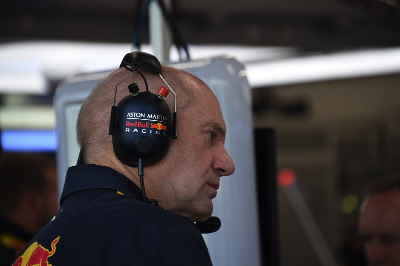 Overtaking not easier in 2019 says Newey