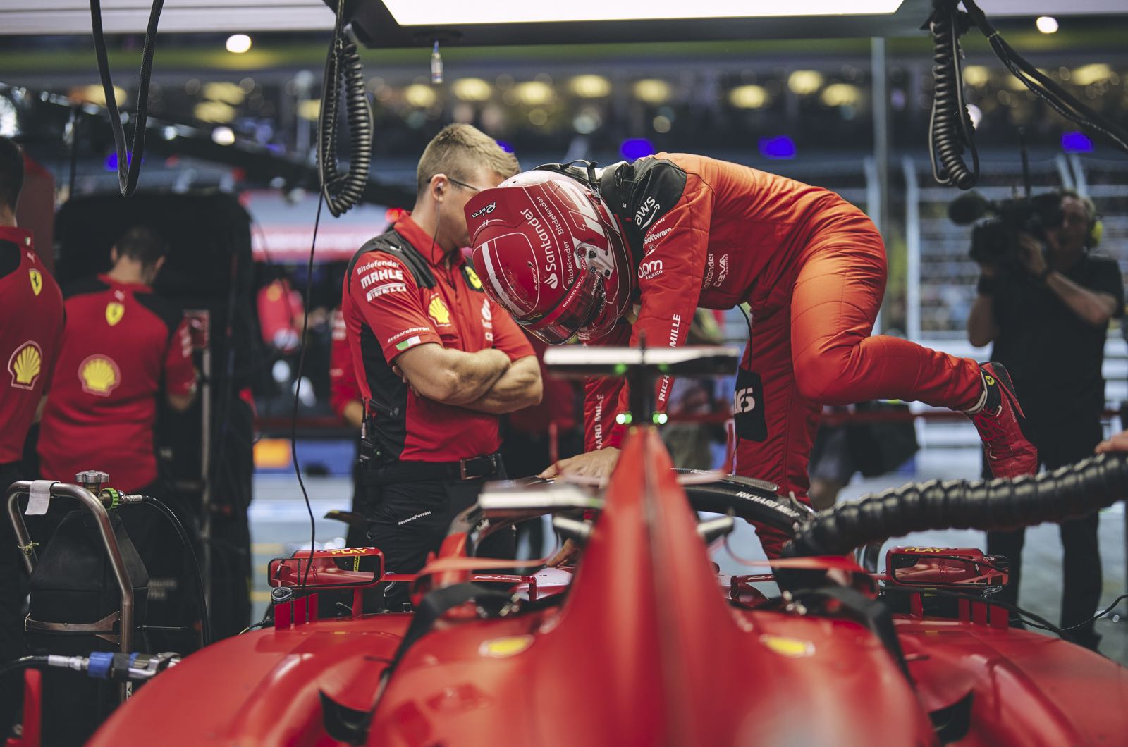 Friday Report - Leclerc still quickest after more delays in FP2