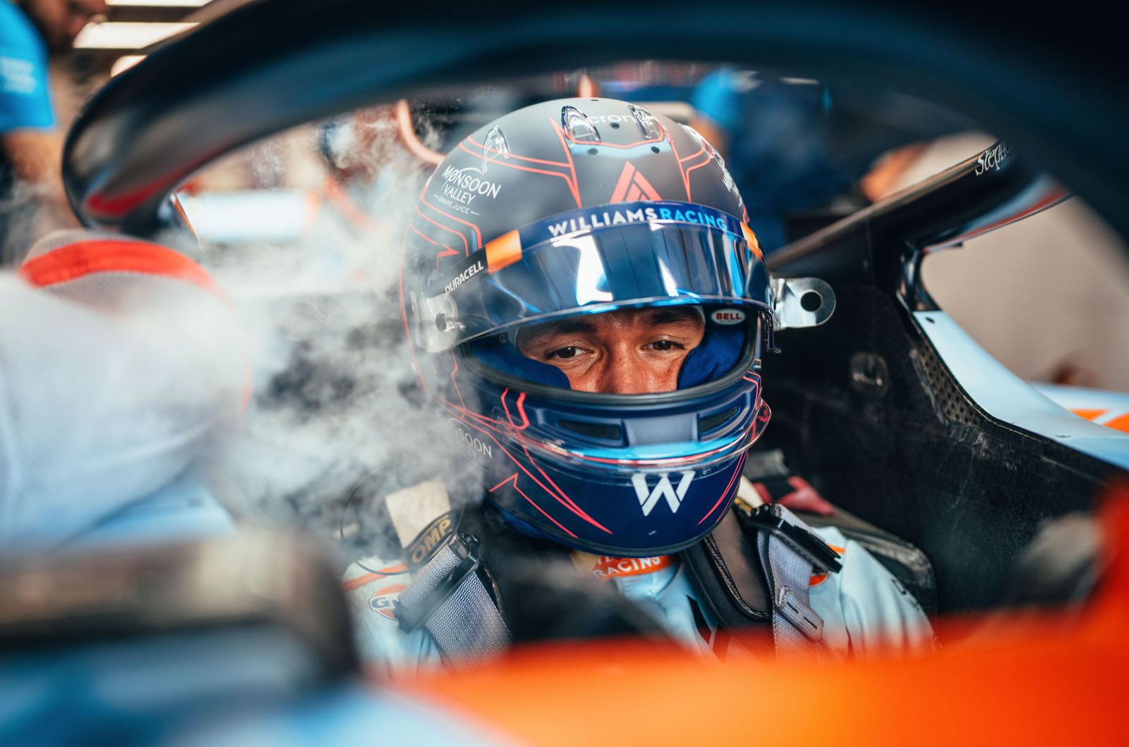 Albon leaving options open beyond contract