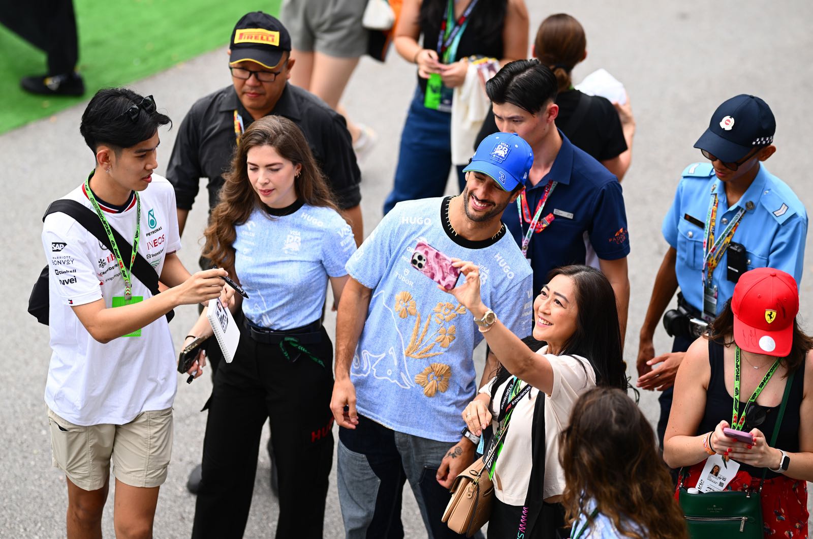 Red Bull to offer Ricciardo non-driving F1 job