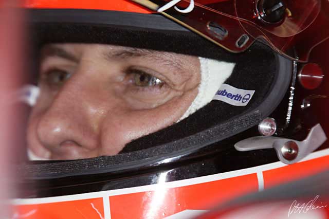 Qualifying Report - Button falls off... Michael zips it up