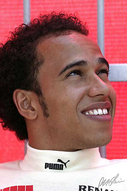 The F1 world discovers Lewis Hamilton