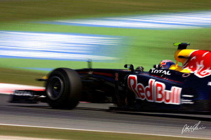 Qualifying Report - Webber halts Vettel's pole run