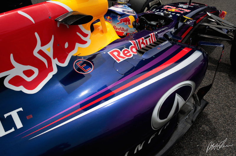 Red Bull to assess 2014 chase in Austria