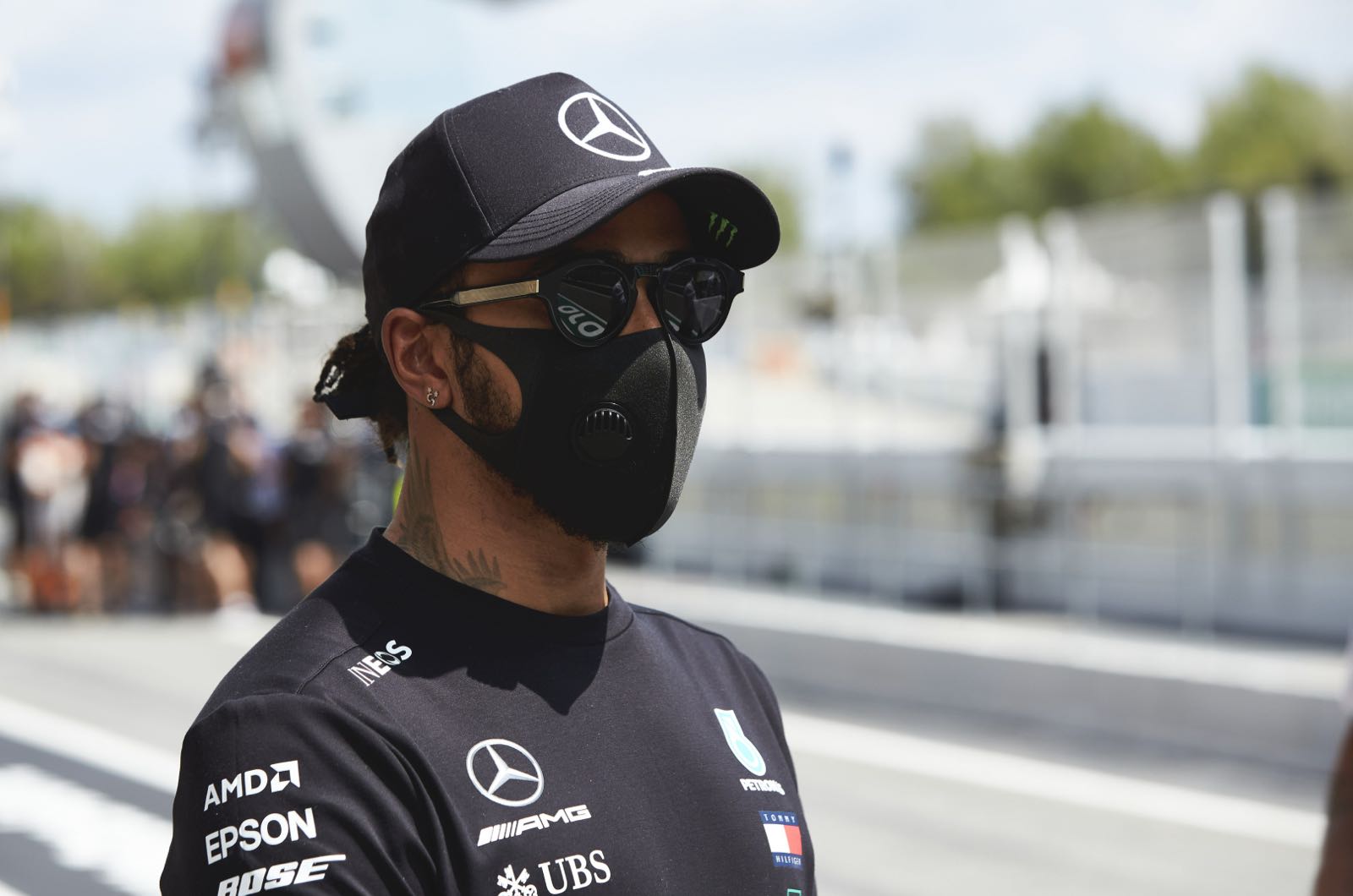 Journalist criticises Hamilton's solidarity