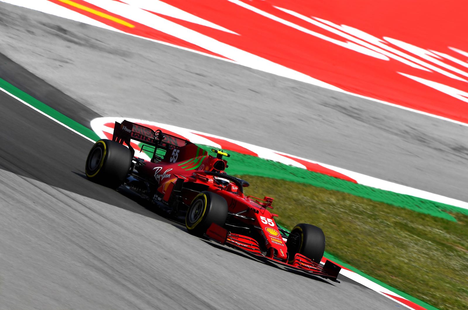 F1 needs simple solution to track limits says Binotto