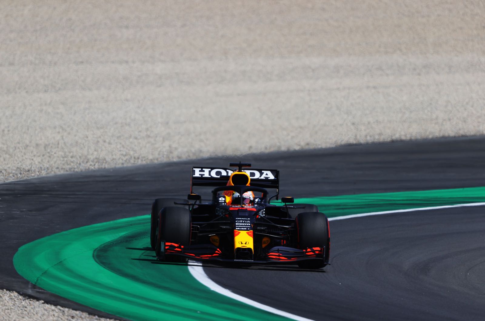 Verstappen's father says Red Bull must close gap