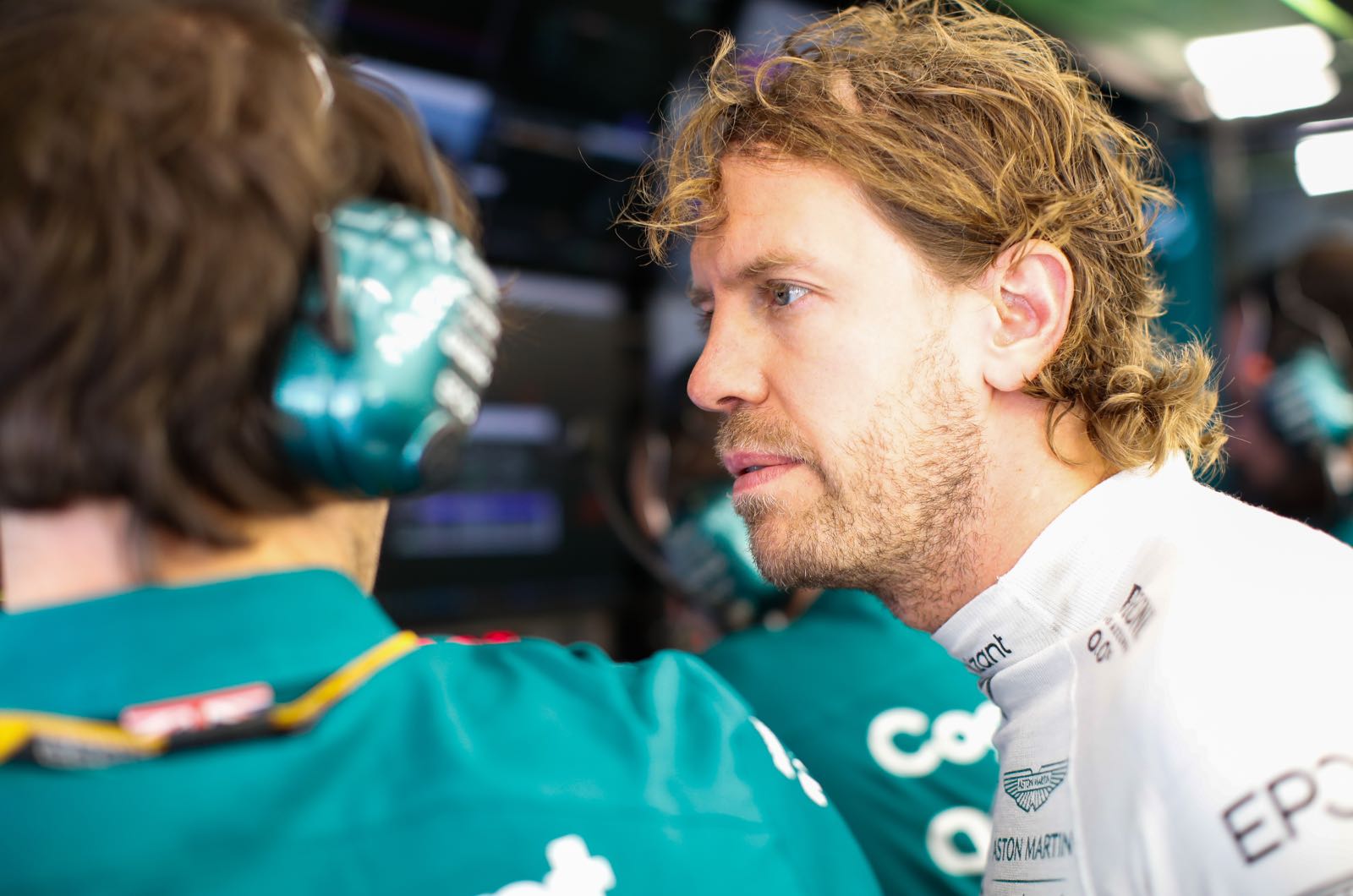 No plans yet for return to F1 paddock says Vettel